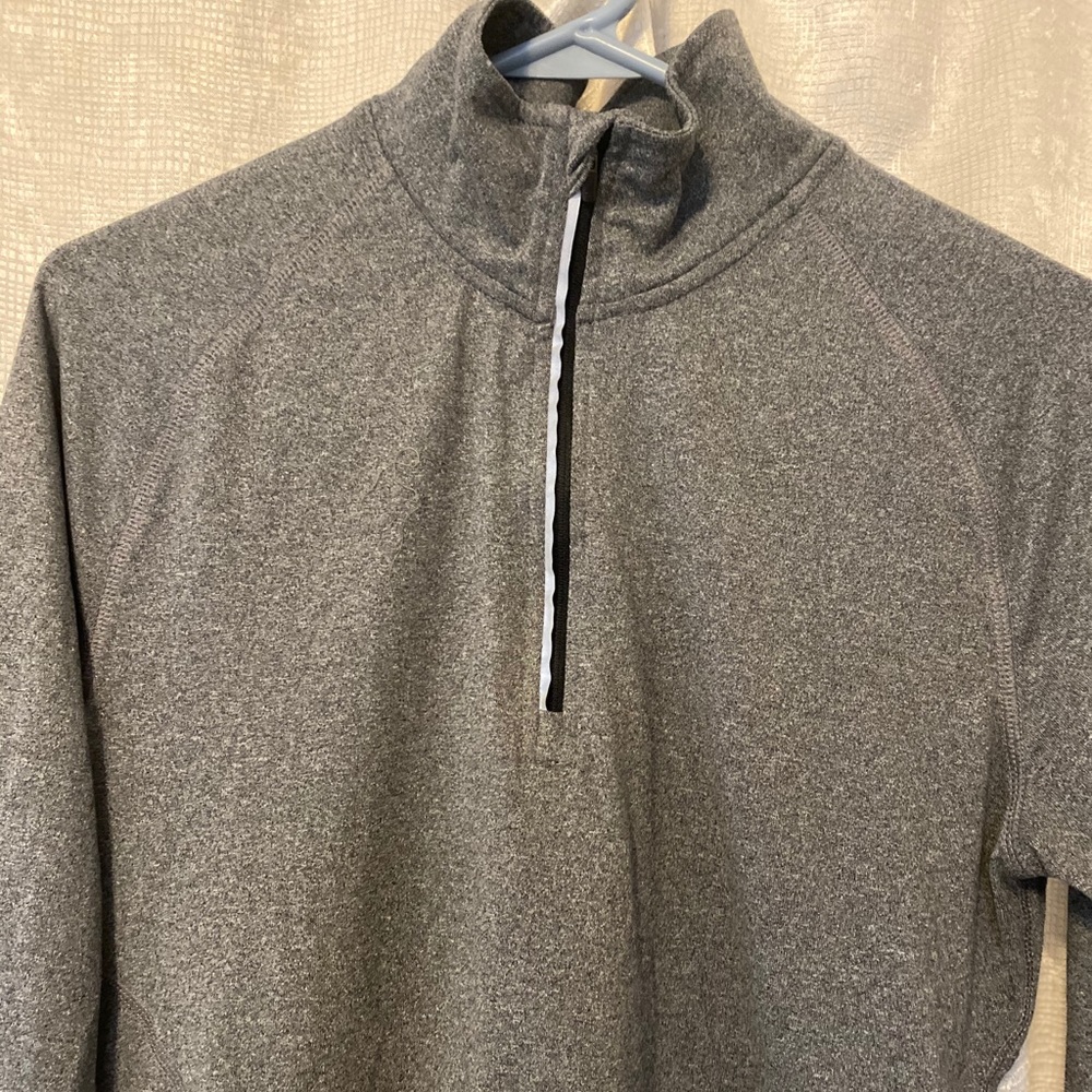 Champion pullover - Picture 2 of 5
